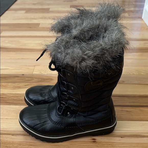 Sorel Tofino Black Fur Lined Boot Size 7 - Picture 3 of 8